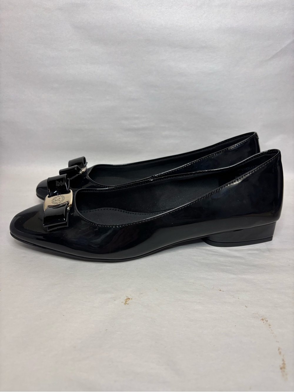 Anne Klein Women's Charleston Patent Bow Ballet Flats #6072